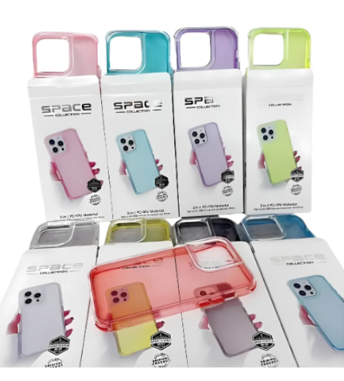 capa Space Collection compatível iPhone 15